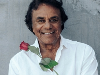 Johnny-Mathis-1960_800x450_acf_cropped_400x300_acf_cropped